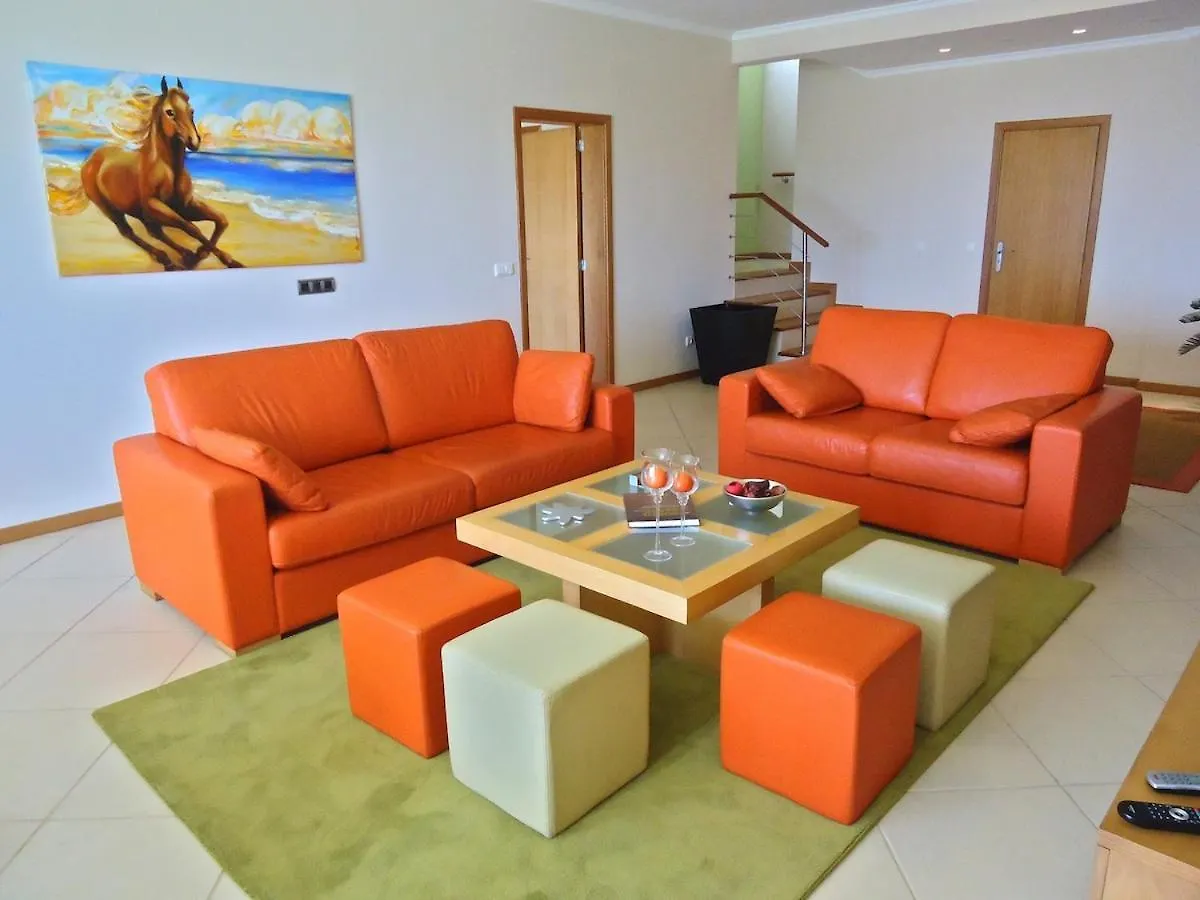 Golden Villa - Luxurious Beach Villa Letterkenny