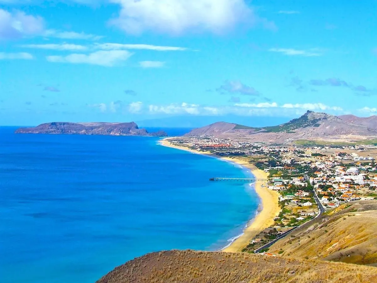 Golden Villa - Luxurious Beach Villa Letterkenny